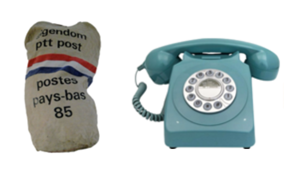 Afbeelding van postzak en telefoon